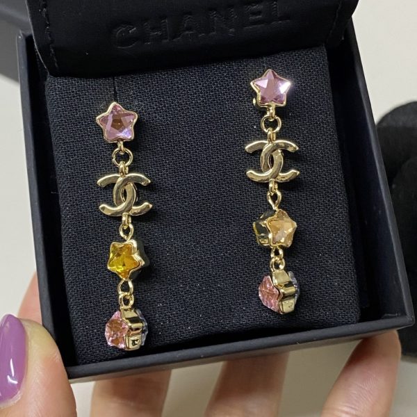 CHANEL PENDANT EARRINGS METAL AND DIAMANTÉS IN MULTICOLOR ABF182 B19937 NAFQC