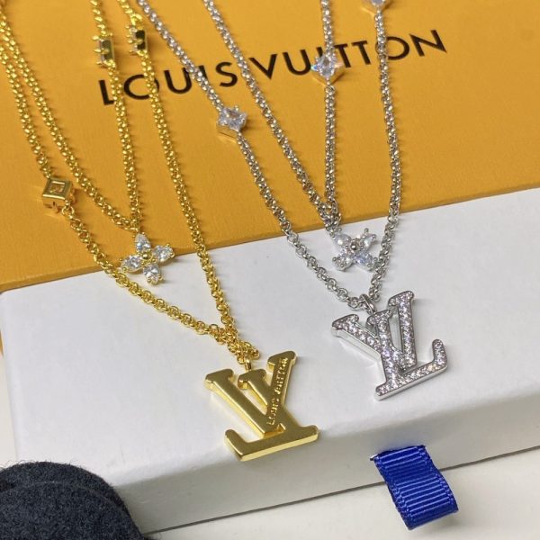 LOUIS VUITTON LADY LV NECKLACE PALLADIM M02515