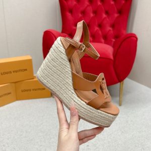 LOUIS VUIITON LV ISOLA WEDGE SANDAL COGNAC 1ACI7N