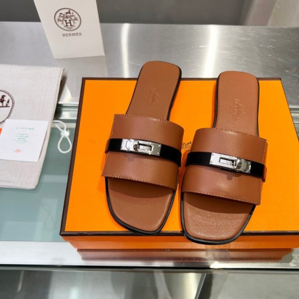 HERMES GIULIA SANDAL GOLD AND NOIR H231056Z 20360