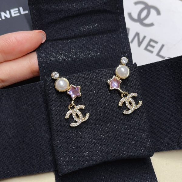 CHANEL EARRINGS METAL GLASS PEARLS AND DIAMANTES IN GOLD ABF187 B19939 NAFQE