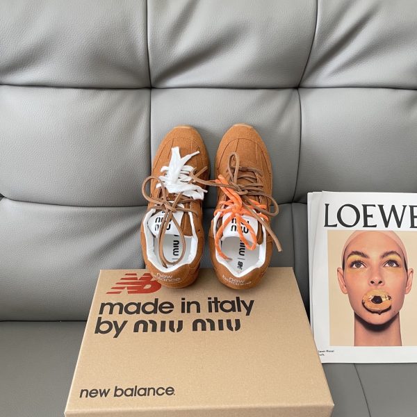 MIU MIU X NEW BALANCE 530 SL SUEDE SNEAKERS CINNAMON 5E165E Z5O F0401 F D005