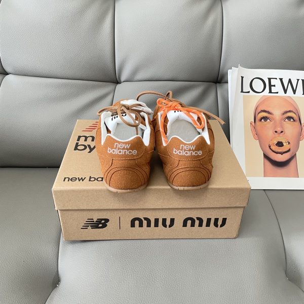 MIU MIU X NEW BALANCE 530 SL SUEDE SNEAKERS CINNAMON 5E165E Z5O F0401 F D005