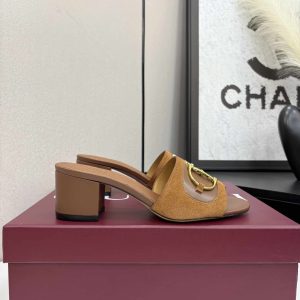 GUCCI WOMEN’S SLIDE SANDAL WITH HORSEBIT LIGHT BROWN  ‎834421 AAEXM 2718