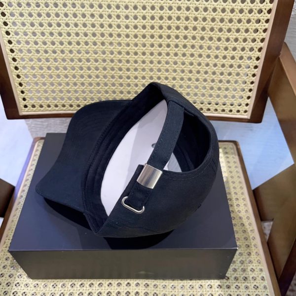 LOUIS VUITTON LV SIGNATURE BASEBALL CAP MARINE BLUE M7319L