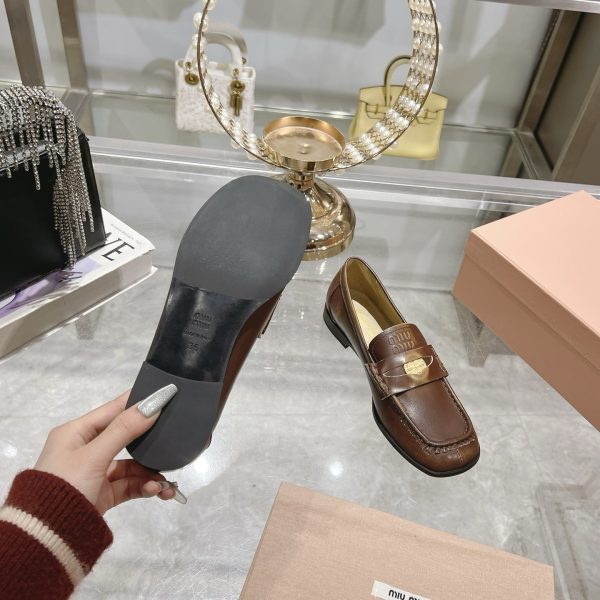 MIUMIU LEATHER LOAFERS BROWN