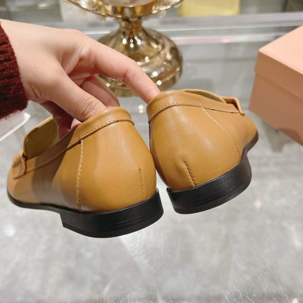 MIUMIU LEATHER LOAFERS COGNAC 5D398E 248 F0046 F 010