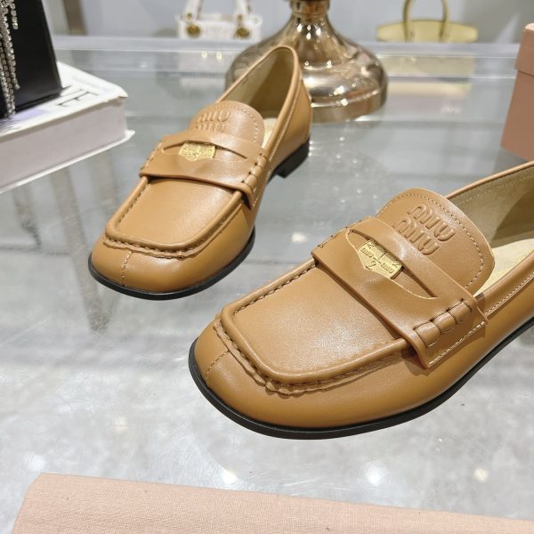 MIUMIU LEATHER LOAFERS COGNAC 5D398E 248 F0046 F 010