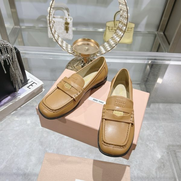 MIUMIU LEATHER LOAFERS COGNAC 5D398E 248 F0046 F 010