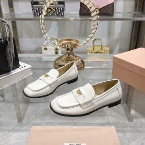 MIUMIU LEATHER LOAFERS WHITE