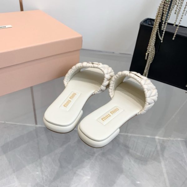 MIUMIU MATELASSÉ NAPPA LEATHER SLIDES WHITE 5XX605 88T F0009 F 010
