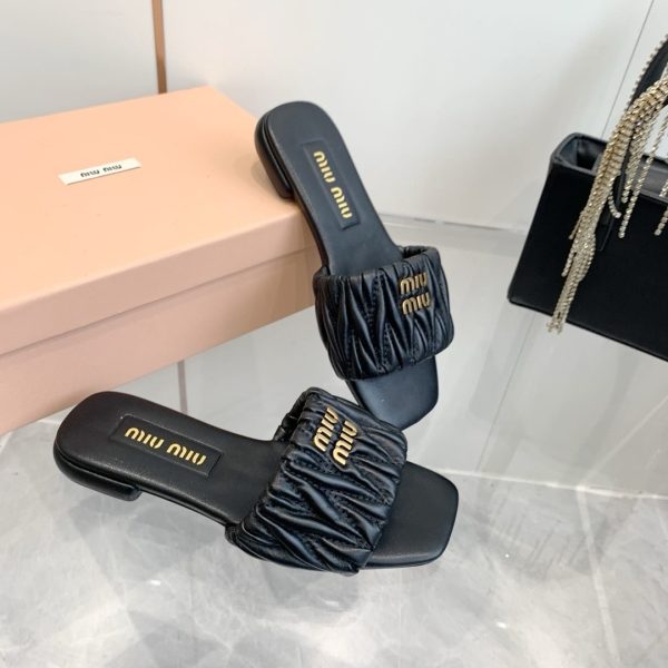 MIUMIU MATELASSÉ NAPPA LEATHER SLIDES BLACK