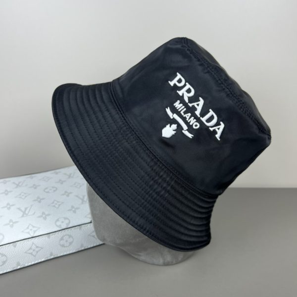 PRADA RE NYLON BUCKET HAT BLACK 2HC137 2CZQ F0967