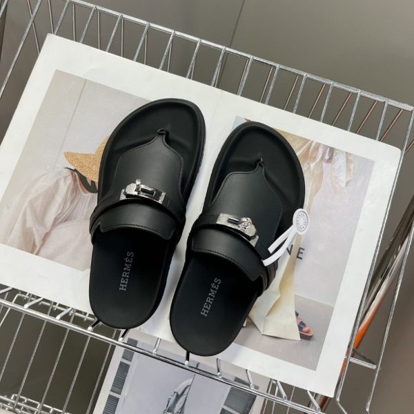 HERMES EMPIRE SANDAL NOIR H252300Z 02340