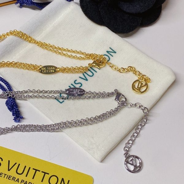 LOUIS VUITTON LADY LV NECKLACE GOLD TONE M01845