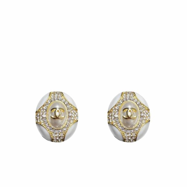 CHANEL OVAL CRYSTAL EARRINGS IN GOLD